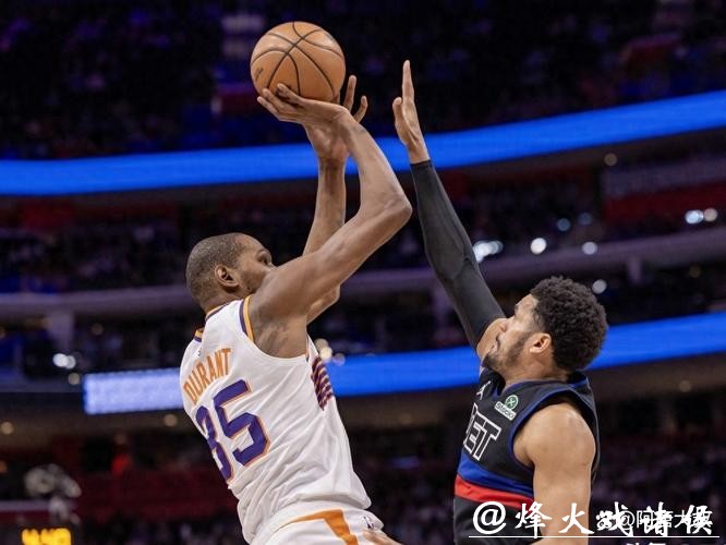 布克32分太阳送篮网5连败 活塞擒老鹰升至前六 布克32分太阳送篮网5连败 活塞擒老鹰升至前六
